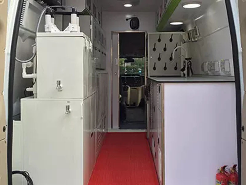 移動水質監測車