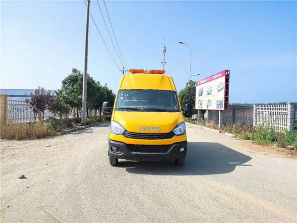 依維柯歐勝應(yīng)急救援氣防車（藍(lán)牌C證）